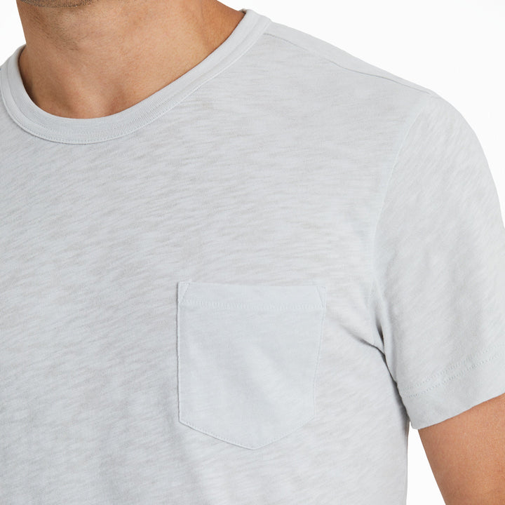 MEN'S FOG GRAY SLUB SLIM FIT POCKET TEE