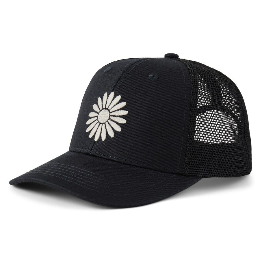 CLEAN DAISY TRUCKER HAT
