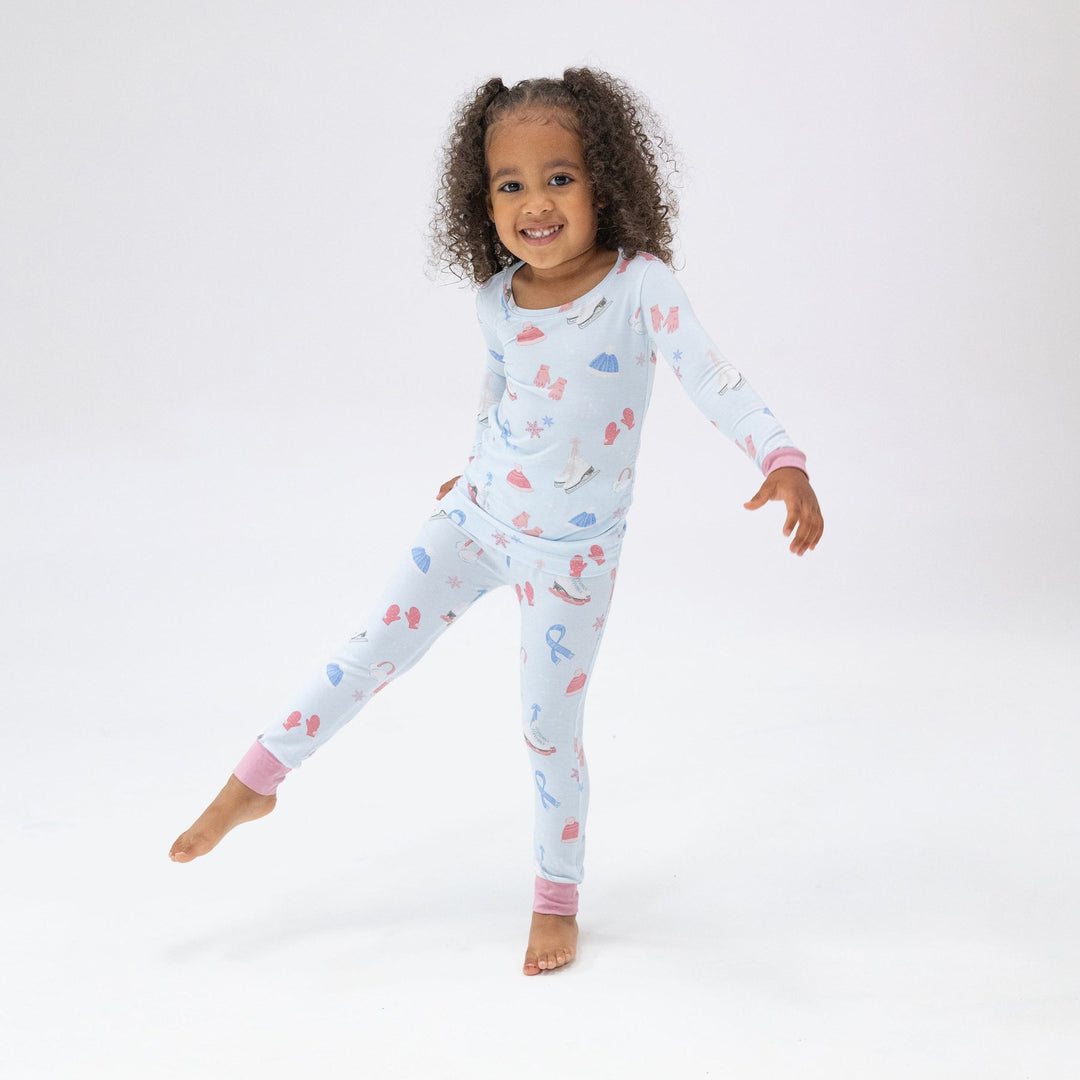 ICE SKATING LOUNGEWEAR SET