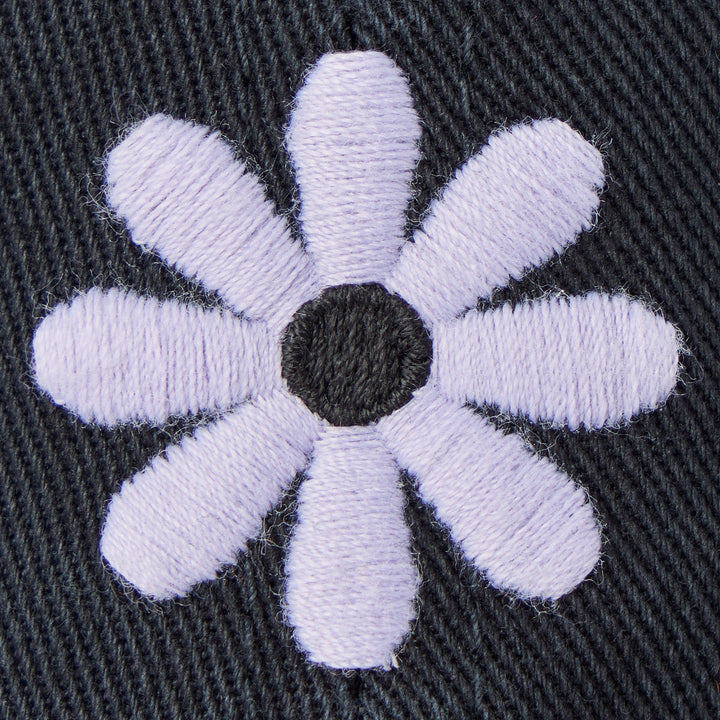 TRUE BLACK DAISY CHILL CAP