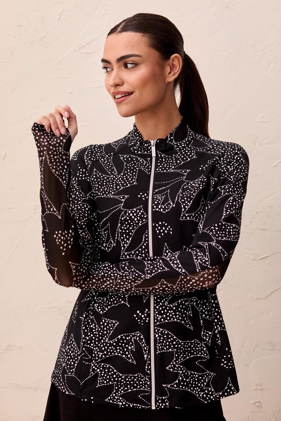 BLACK FLORAL UPF 50+ PERFORMANCE FULL ZIP JACKET