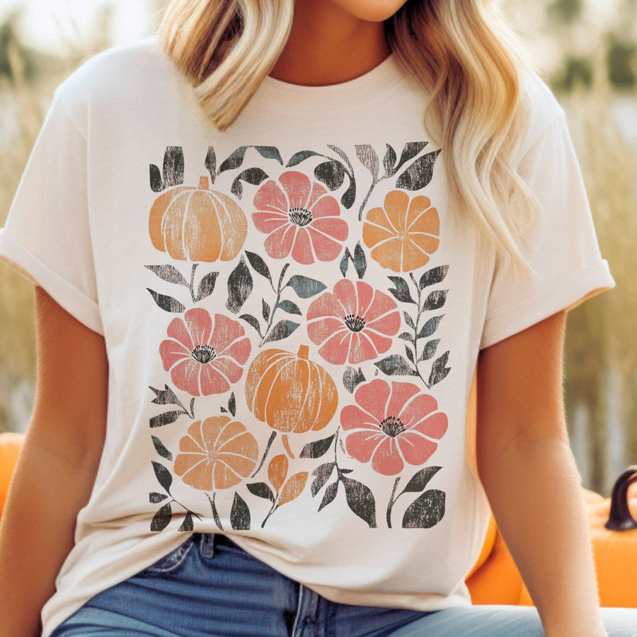 AUTUMN PUMPKIN FLORAL GRAPHIC TEE

