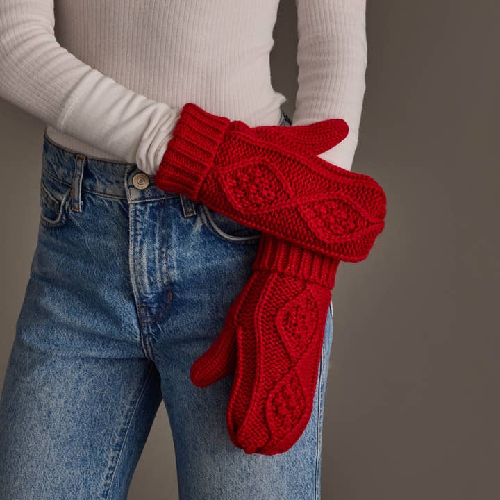 RED CABLE COZY MITTENS