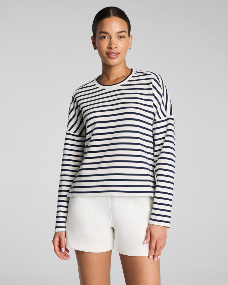 TIMELESS NAVY & POWDER STRIPE AIRESSENTIALS CREWNECK TOP
