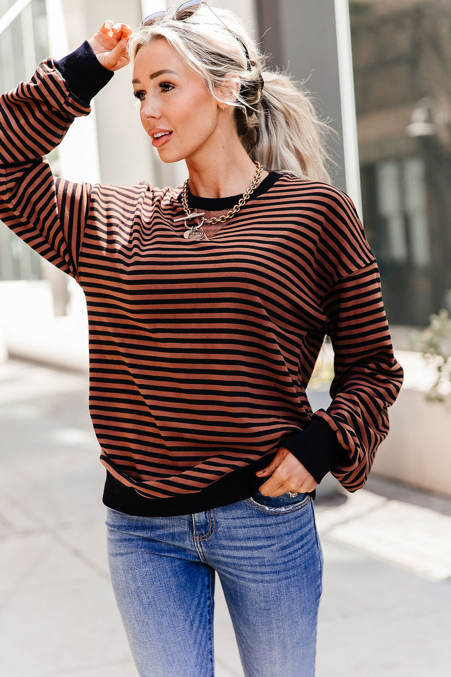 CHAI STRIPE PERFORMANCE FLEECE UNIVERSITY PULLOVER
