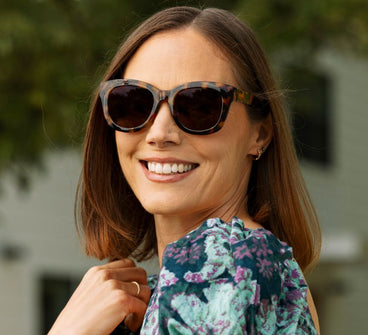 CENTER STAGE TORTOISE BIFOCAL SUNGLASSES
