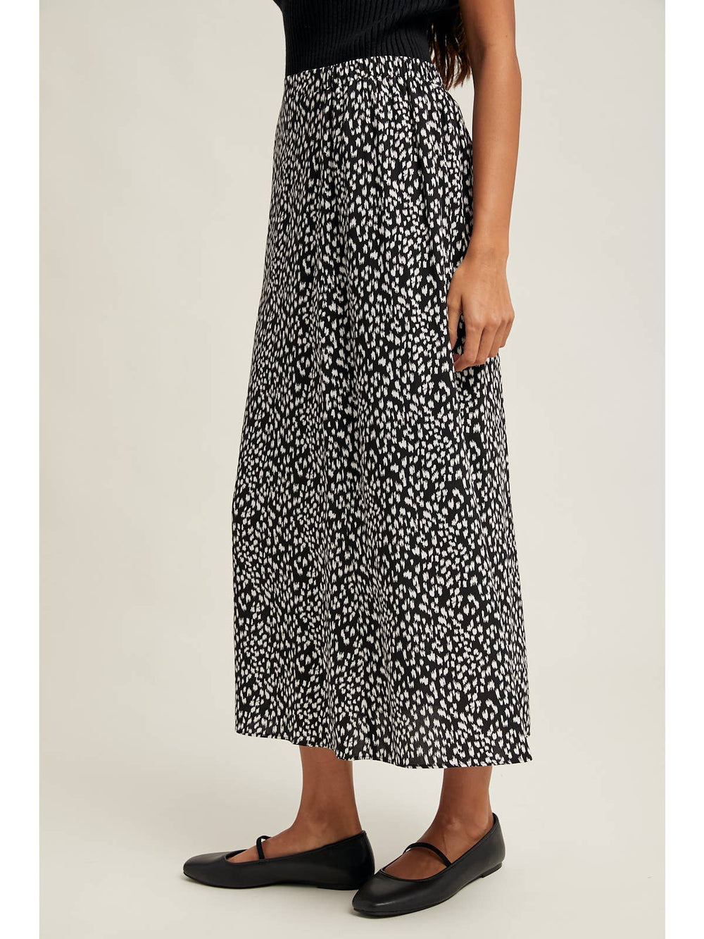 BLACK ABSTRACT LEOPARD PRINT MIDI SKIRT
