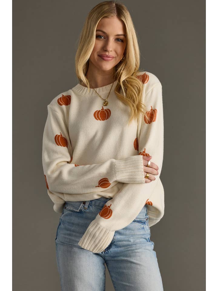 CREAM PUMPKIN PATCH SWEATER
