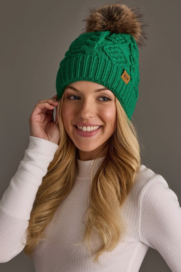 BRIGHT CLASSIC GREEN CABLE POM HAT
