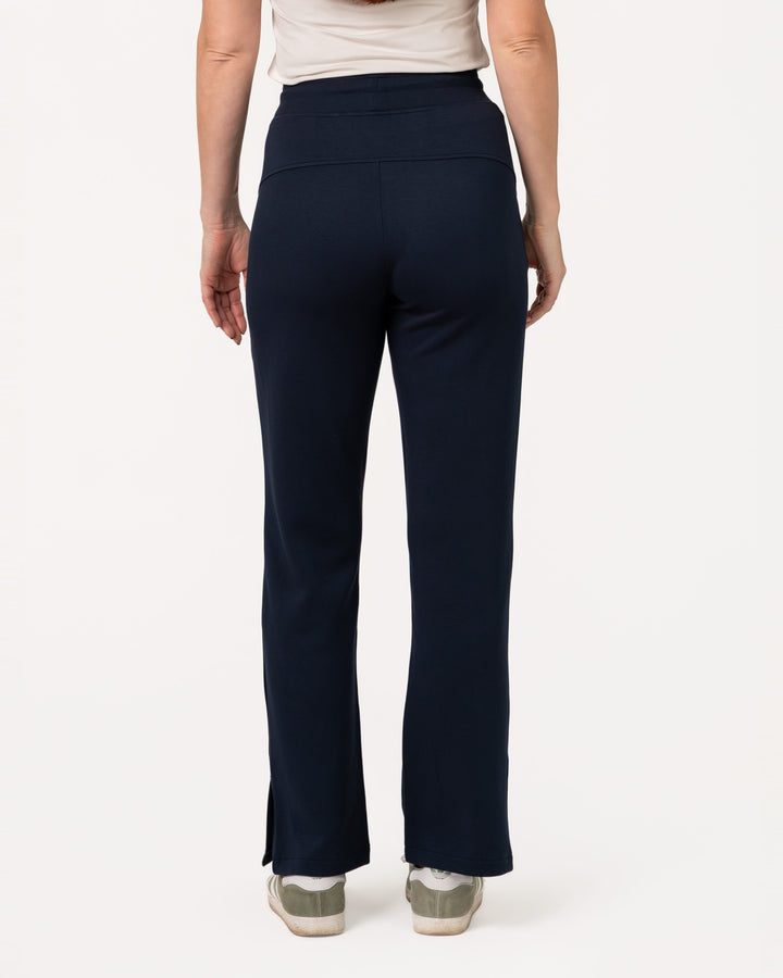 NAVY COMFORT ZONE STRAIGHT LEG PANT