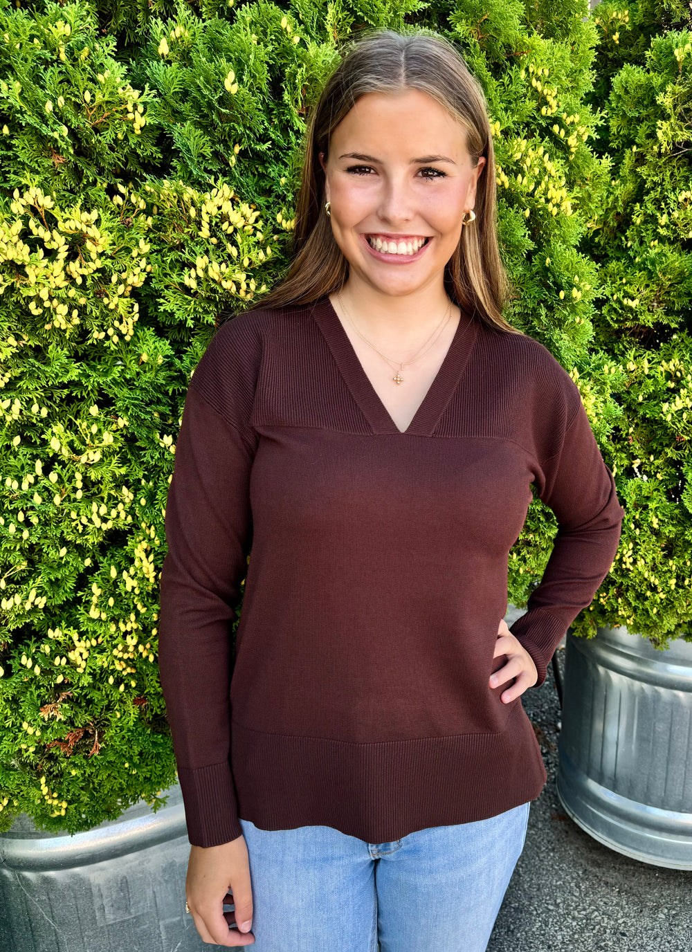 ESPRESSO FAVORITE V-NECK SWEATER
