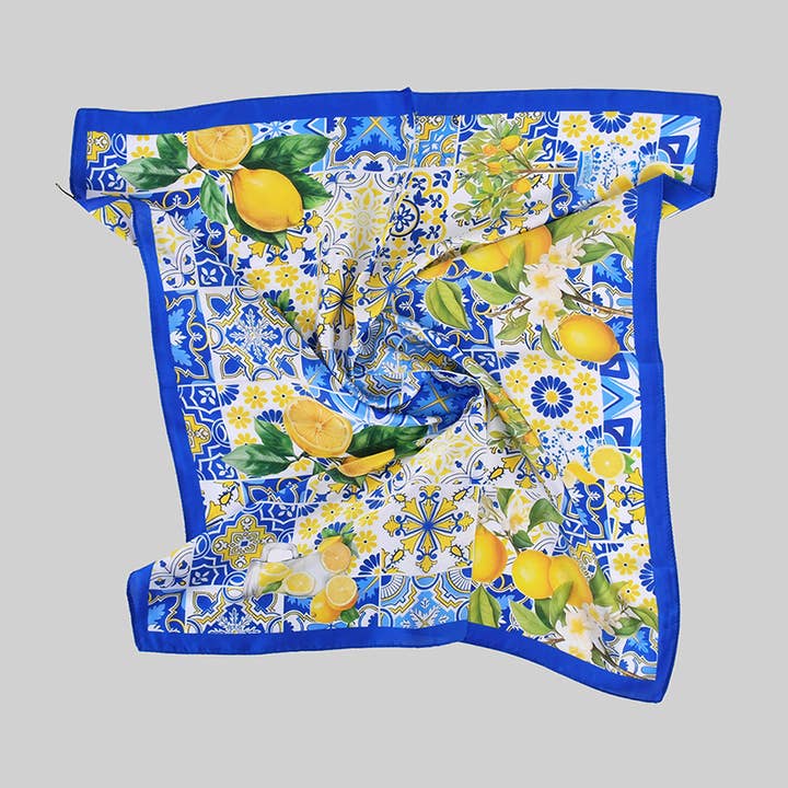 AMALFI LEMONS SMALL SQUARE SCARF

