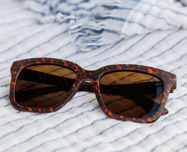 FIRST CLASS LEOPARD TORTOISE SUNGLASSES
