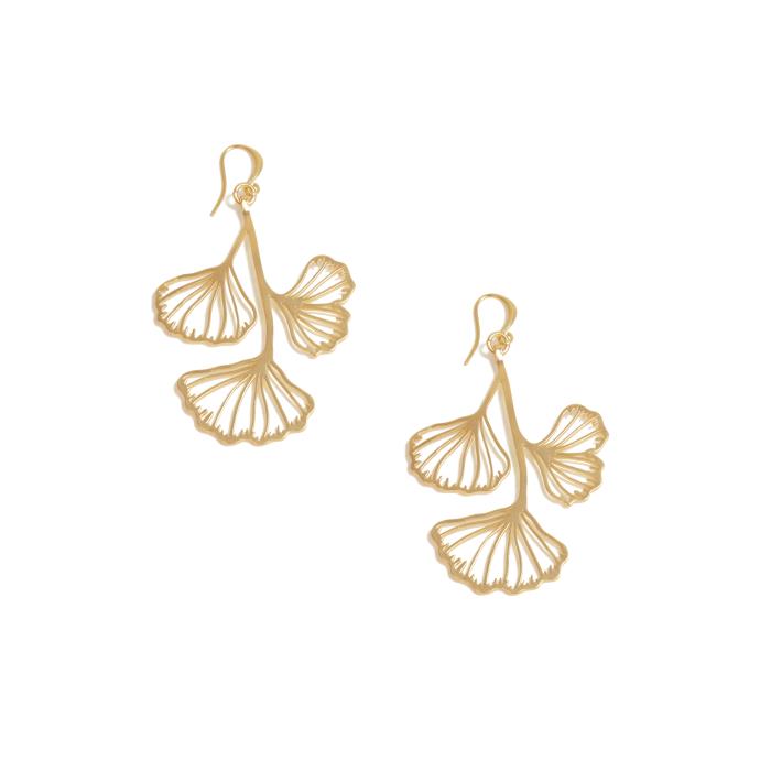 GOLD GINGKO FLOWER DANGLE EARRINGS