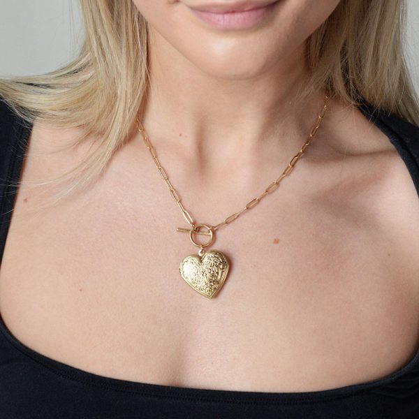 GOLD HEART TOGGLE LOCKET NECKLACE
