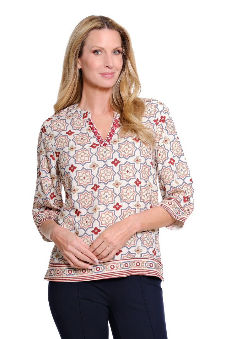 DANA SUNDANCE 3/4 FLARE SLEEVE EMBROIDERED TOP
