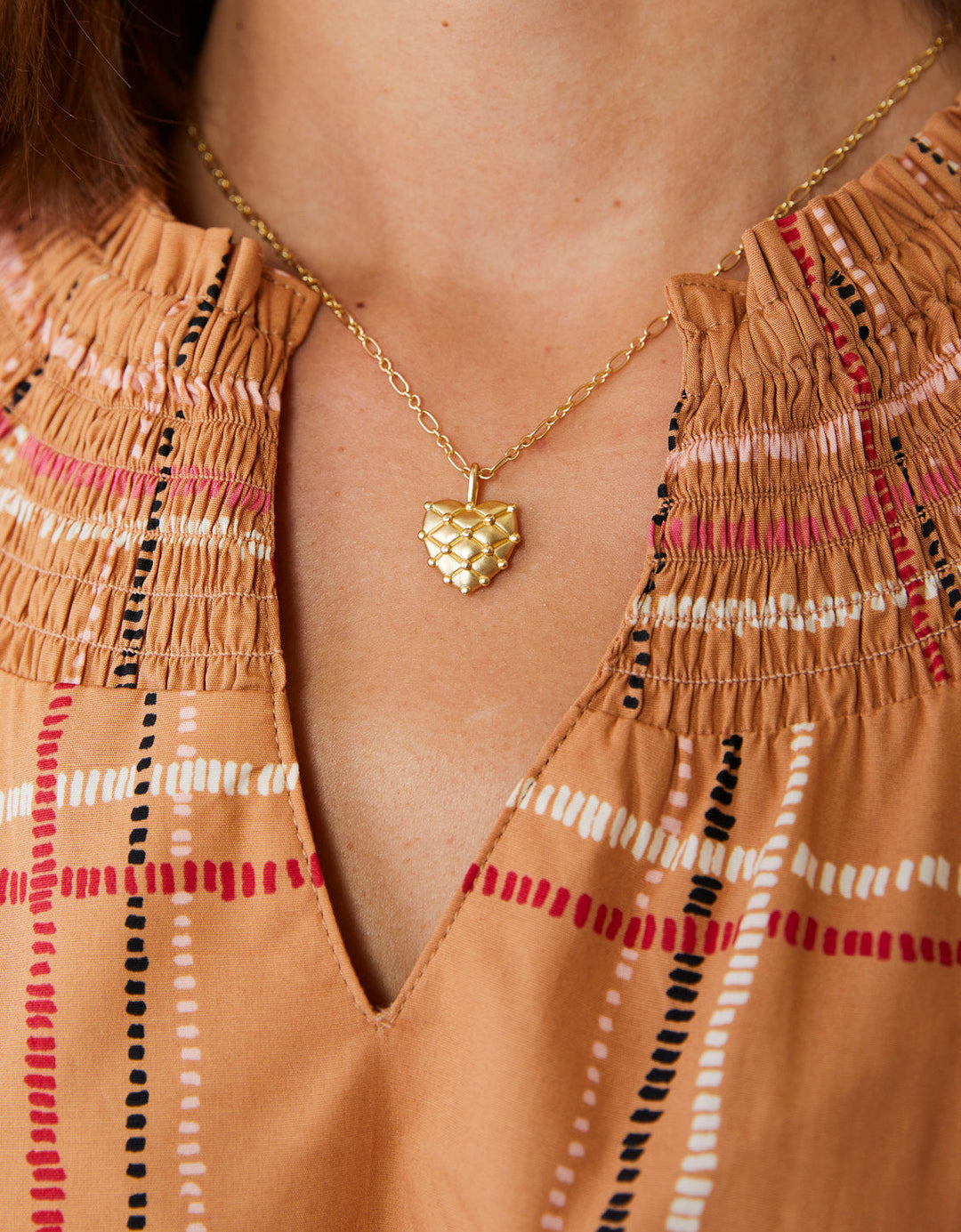 HEART PILLOW GOLD NECKLACE