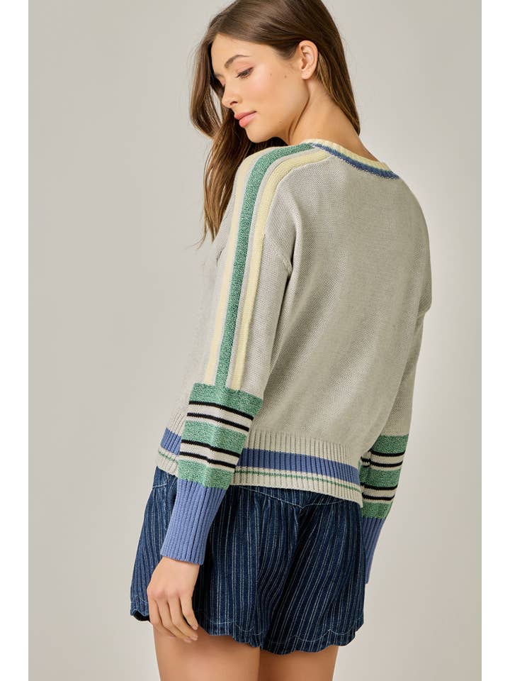 FISH EMBROIDERY CREW SWEATER
