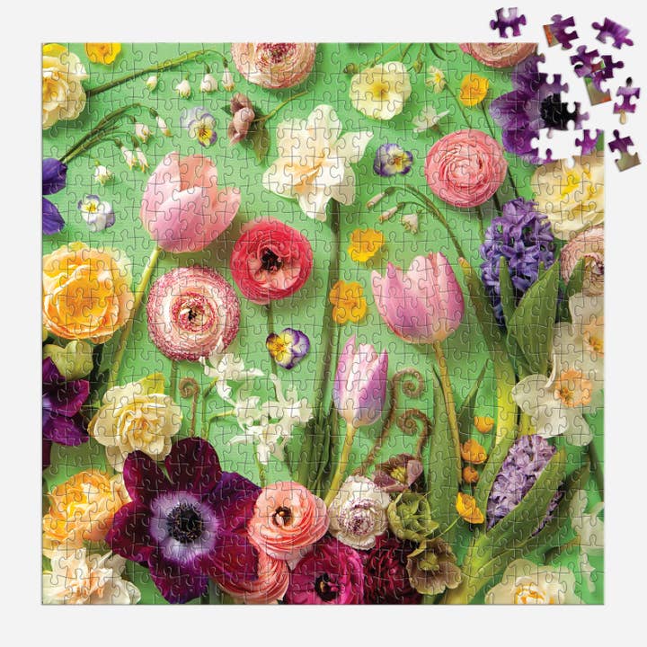 Springtime Petals 500 Piece Puzzle
