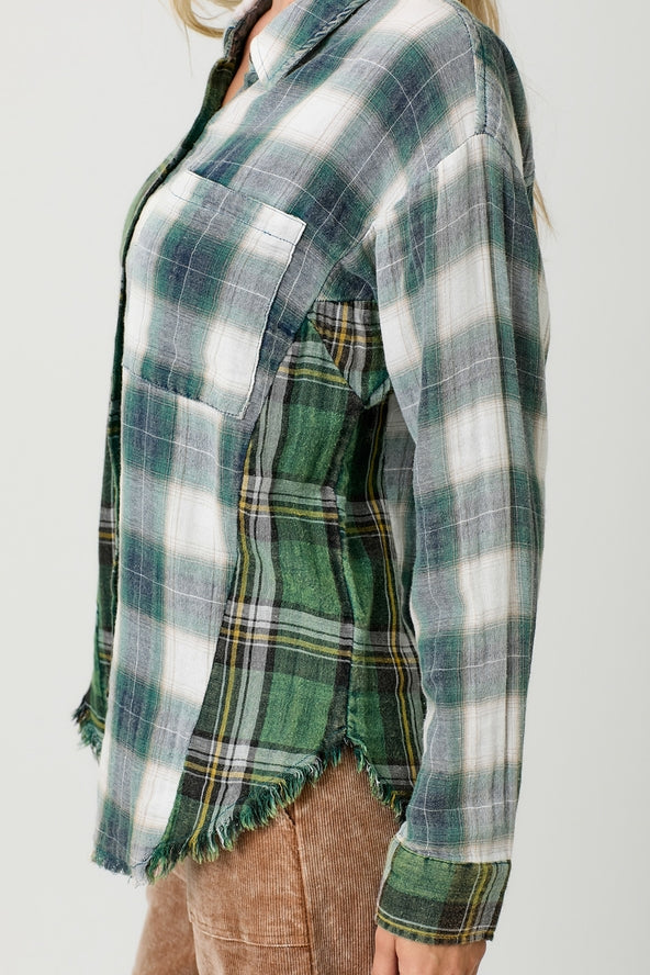 WEEKEND READY WASHED GREEN PLAID SHIRT