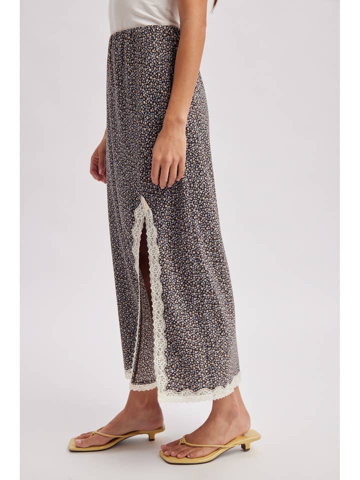 ESPRESSO BLUE LACE TRIM MIDI SKIRT
