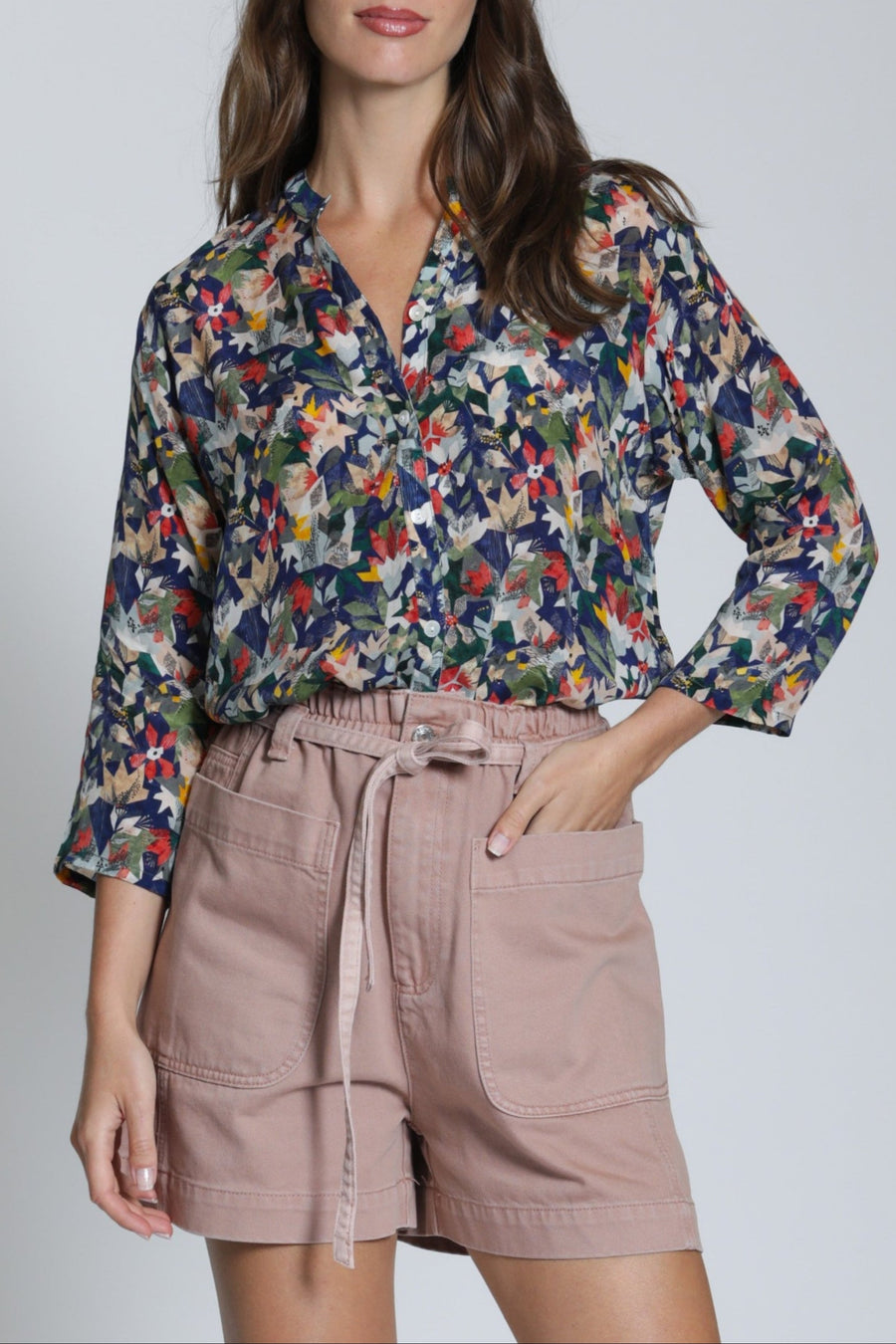 MIDNIGHT BOTANICA 3/4 SLEEVE TOP
