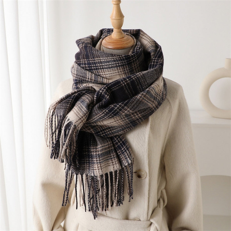 NAVY & NATURAL PLAID SCARF