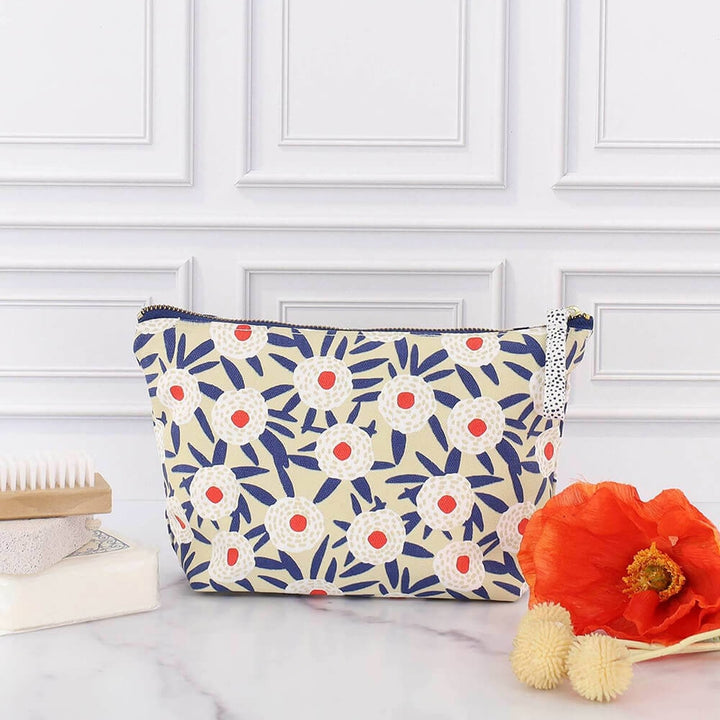 BUTTERCUP BLOOMS MEDIUM MAKEUP POUCH