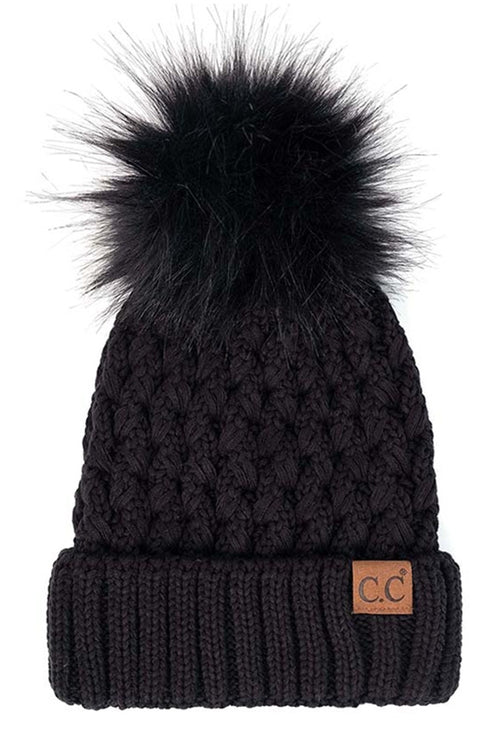 BLACK LATTICE CROSSOVER STITCH POM HAT