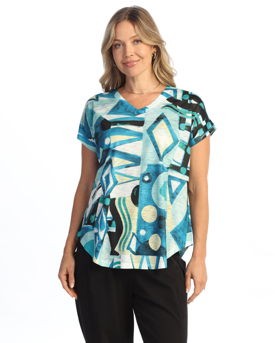 PINATA SHORT SLEEVE V-NECK TOP