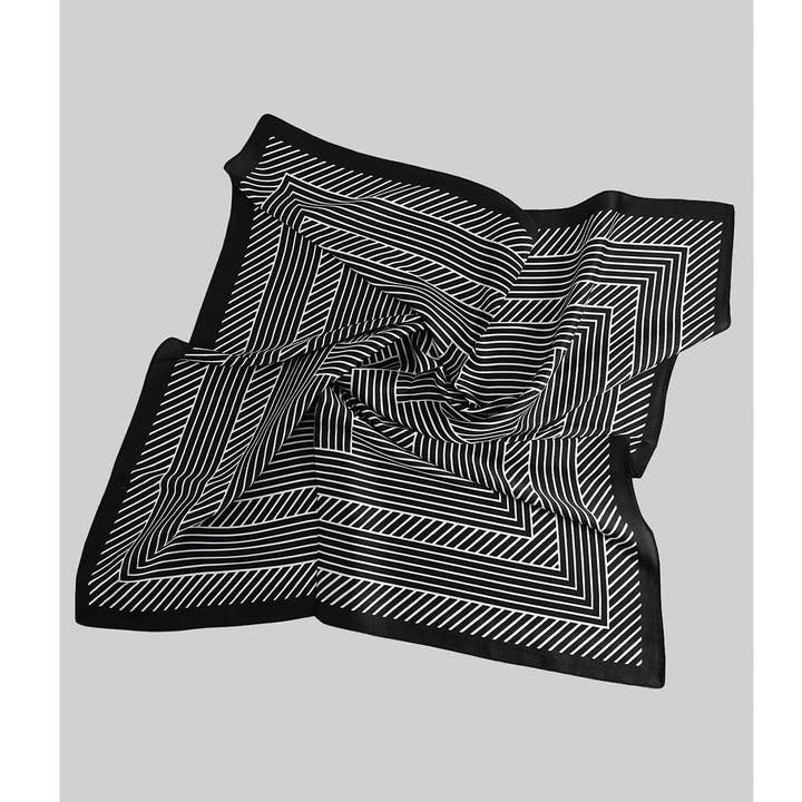 BLACK GEO OUTLINED STRIPES SMALL SQUARE SARF
