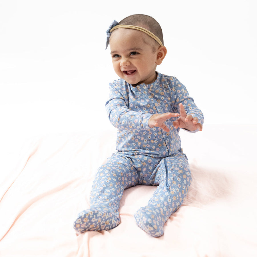 COUNTRY CALICO 2 WAY ZIPPER RUFFLE BACK FOOTIE
