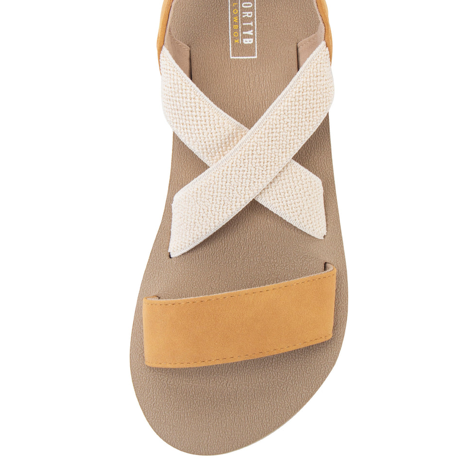MANUELA CAMEL FLATFORM SANDALS