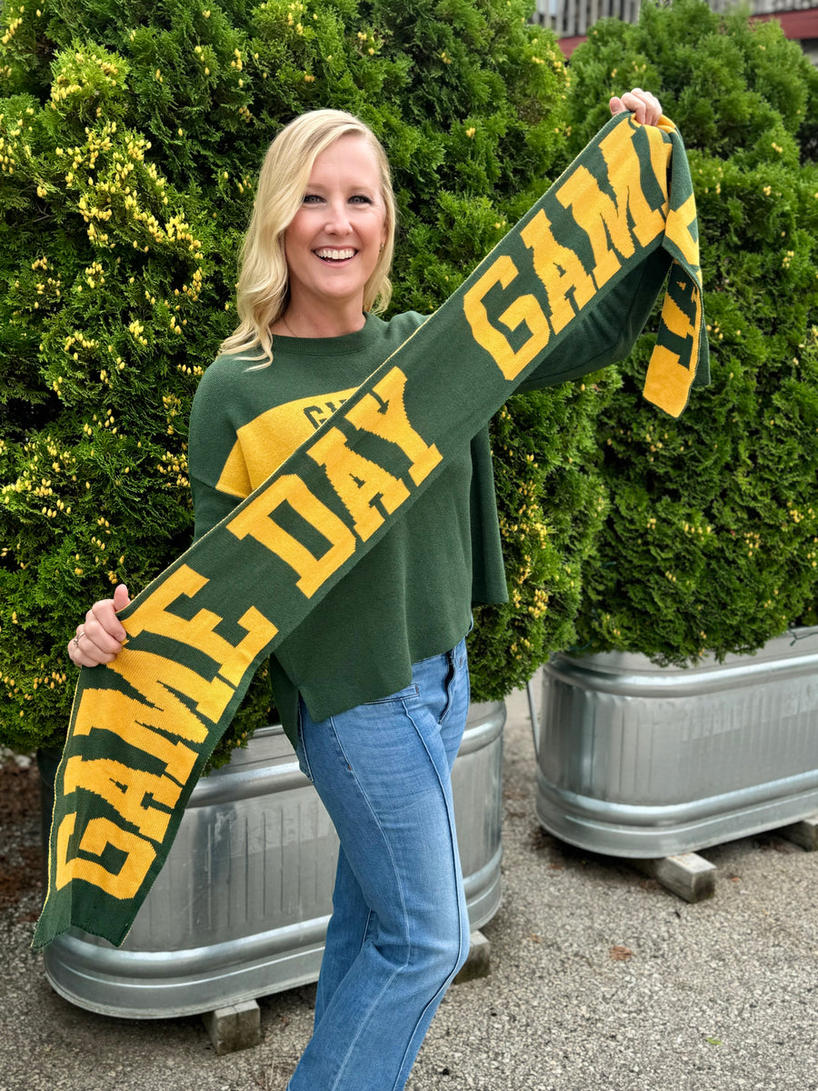 GAME DAY GREEN & GOLD KNIT SCARF
