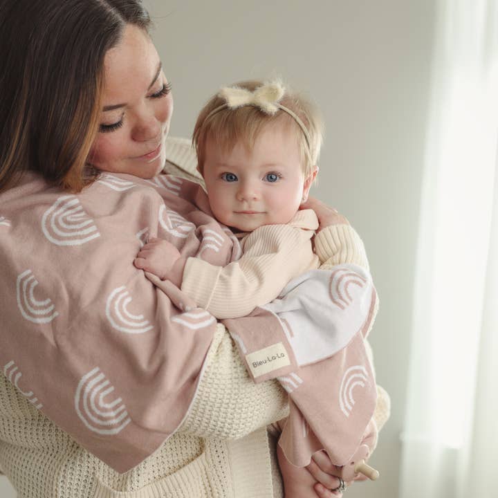 PINK RAINBOW LUXURY COTTON BLANKET
