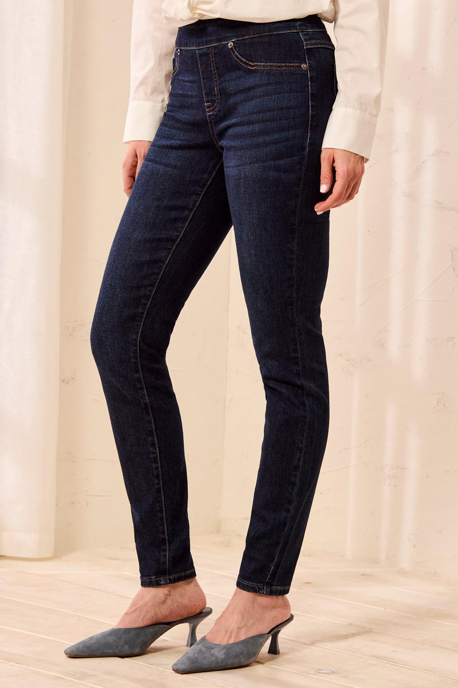 Audrey Deep Ocean Pull On Jean
