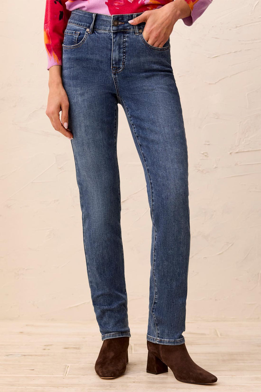 SOPHIA DARK VINTAGE CURVY STRAIGHT LEG JEANS

