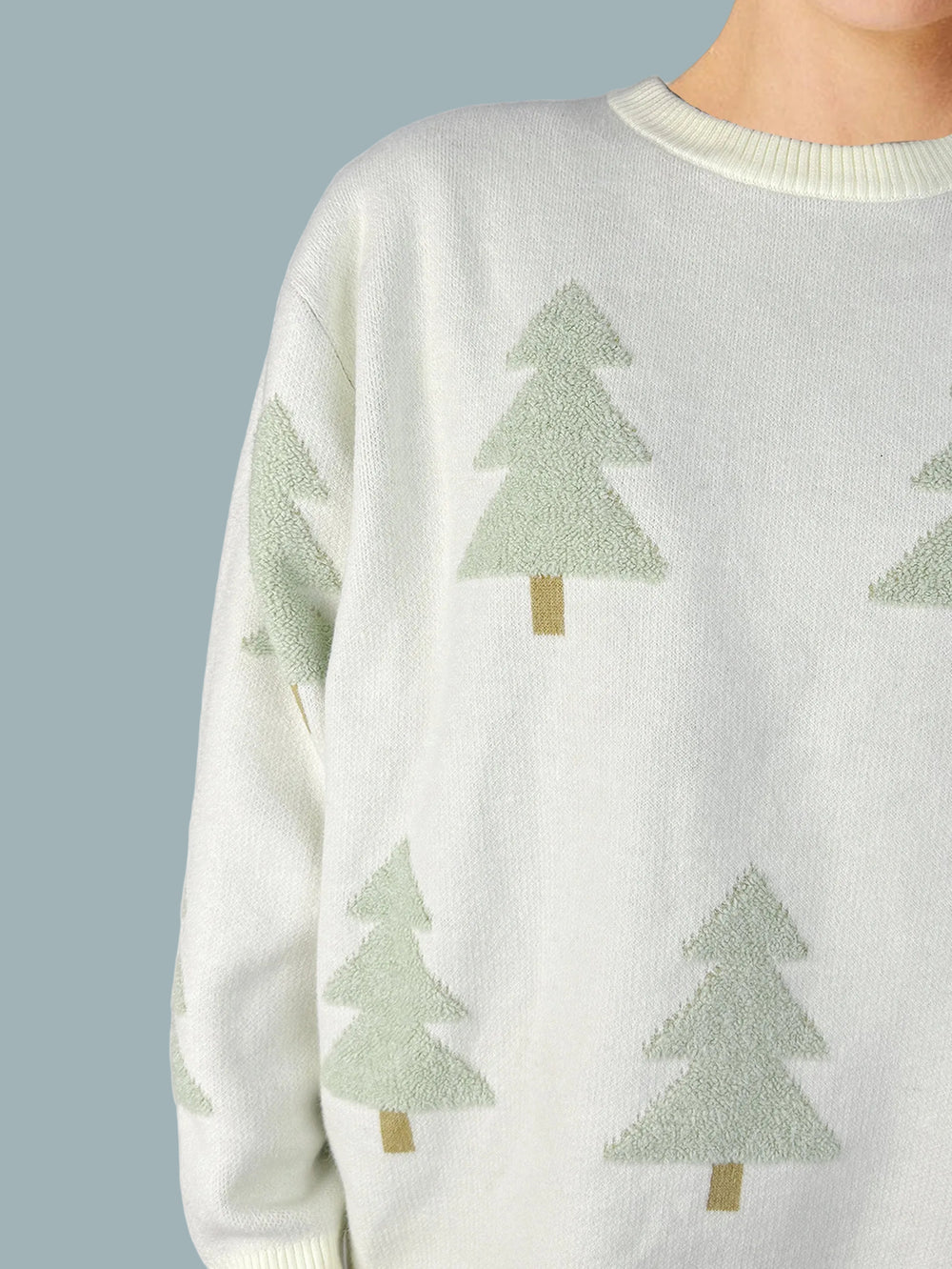 CHRISTMAS TREE CHARM SWEATER
