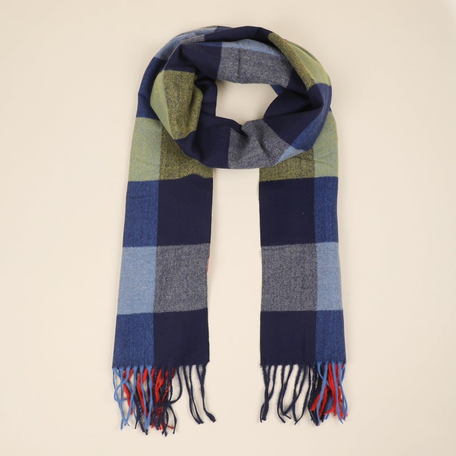 INDIGO & OLIVE PLAID COZY SCARF
