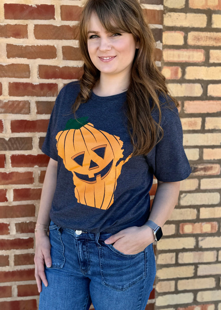 WI STATE PUMPKIN GRAPHIC TEE