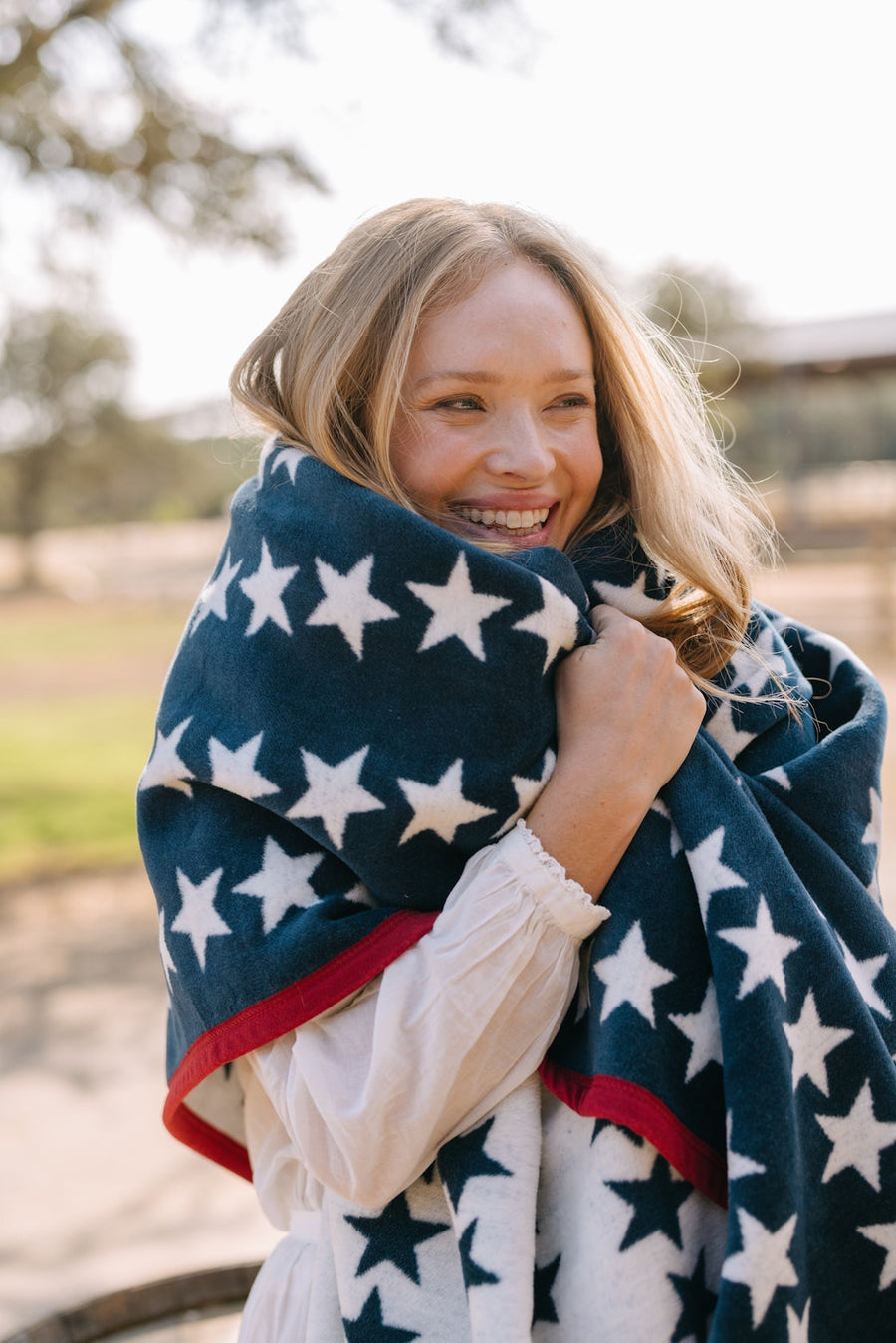 STAR SPANGLED CHAPPY WRAP BLANKET
