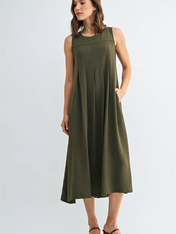 CONSTANCE SLEEVELESS PLEATED DRESS
