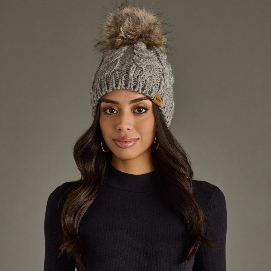 GRAY CABLE KNIT POM HAT

