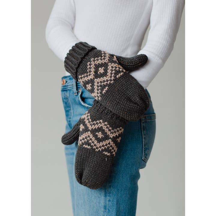 GREY SPECKLED PATTERN MITTENS