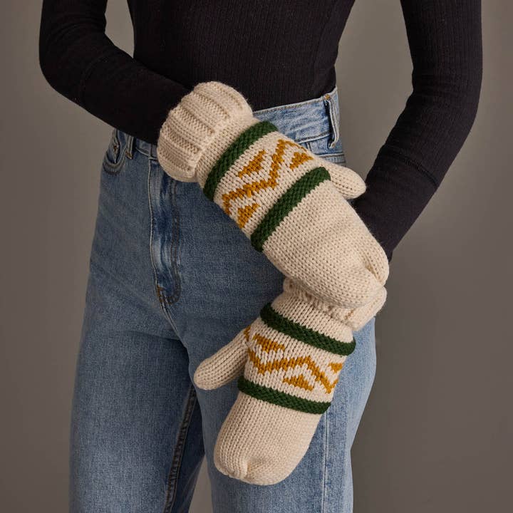 CREAM, GREEN & GOLD PATTERNED MITTENS