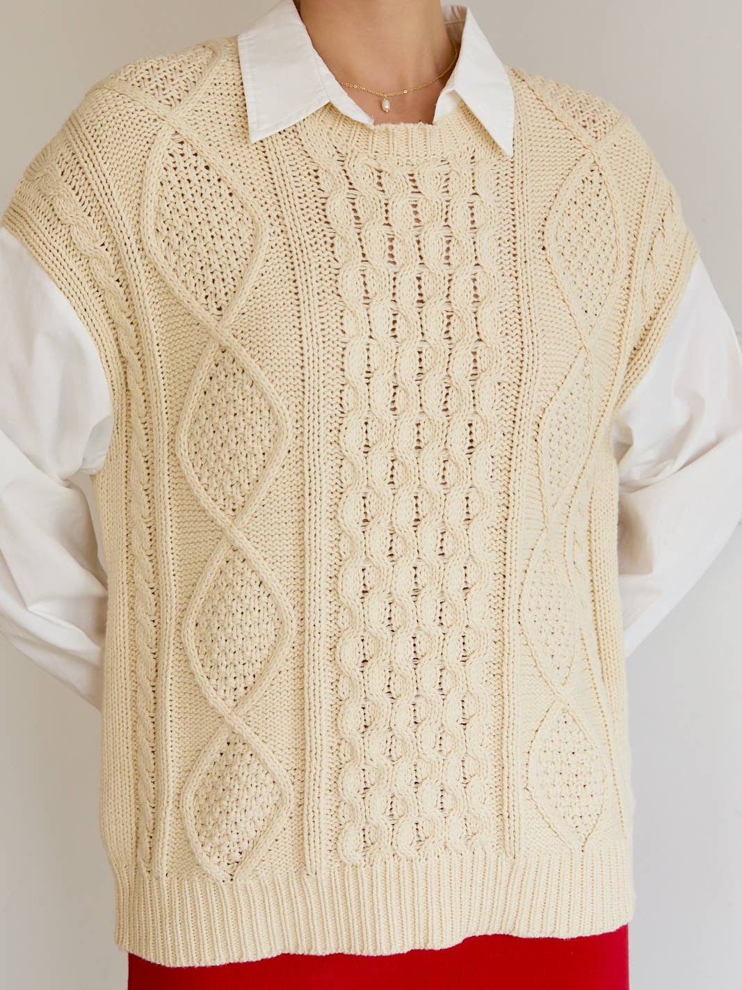 CREAM CABLE KNIT COMBO SWEATER VEST/SHIRT