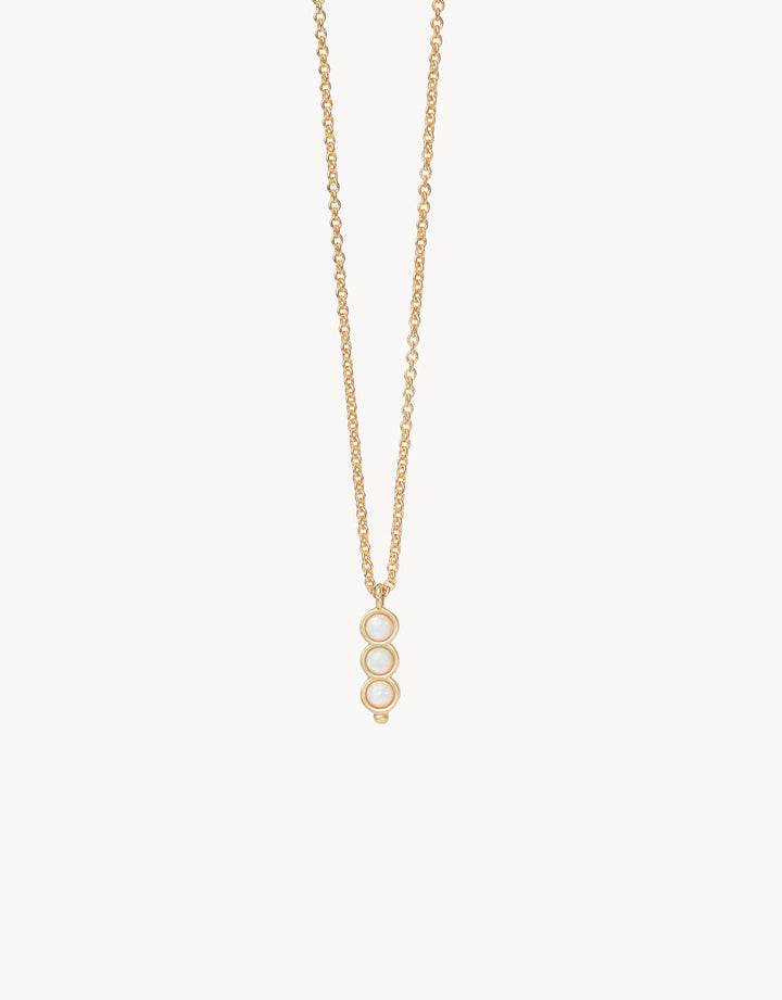 GOLD SEA LA VIE SEAS THE DAY TRIPLE OPALESCENT NECKLACE