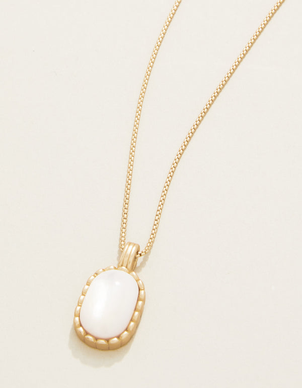 NARA PETITE 17" NECKLACE MOTHER-OF-PEARL