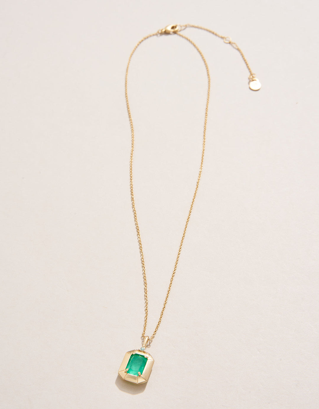 PETITE CHATEAU GOLD & OCEAN GREEN 17" NECKLACE