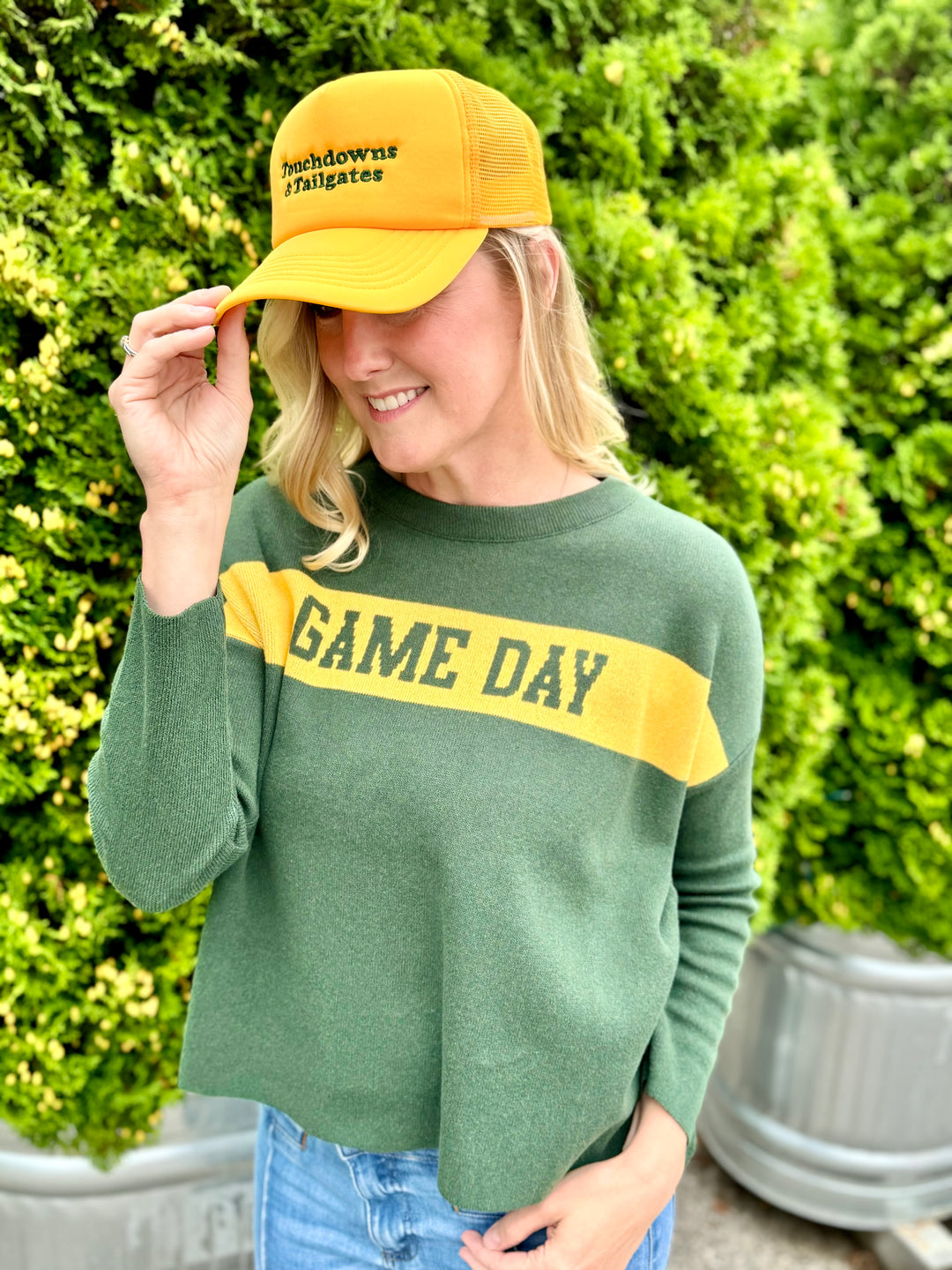 GREEN & GOLD GAME DAY EVERYDAY RELAXED FIT SWEATER